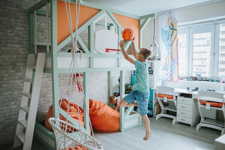 Кровать-чердак Бремен с баскетбольным кольцом
