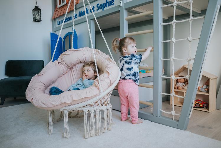 Кровать-домик для двух детей